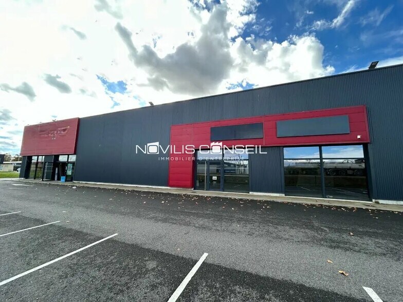 Flex in Saint-Jory for lease - Building Photo - Image 1 of 6