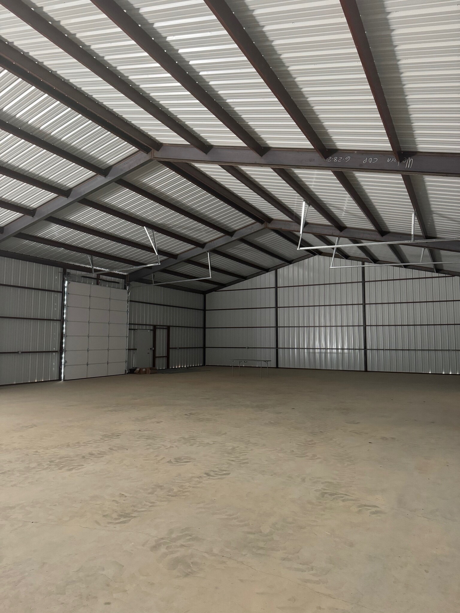 22601 Ranch Road 12, Dripping Springs, TX for sale Interior Photo- Image 1 of 4