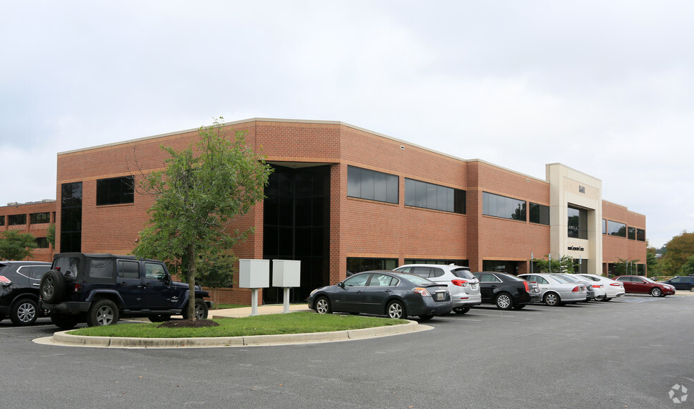 8601 Lasalle Rd, Towson, MD for lease - Primary Photo - Image 1 of 14