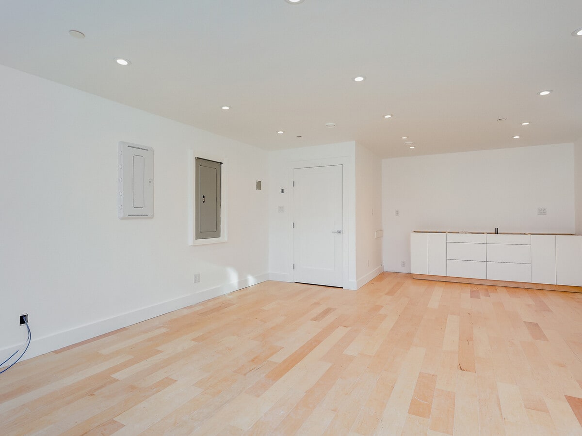 1105 Pandora Ave, Victoria, BC V8V 3N8 - Unit 109 - - Interior Photo - Image 1 of 8