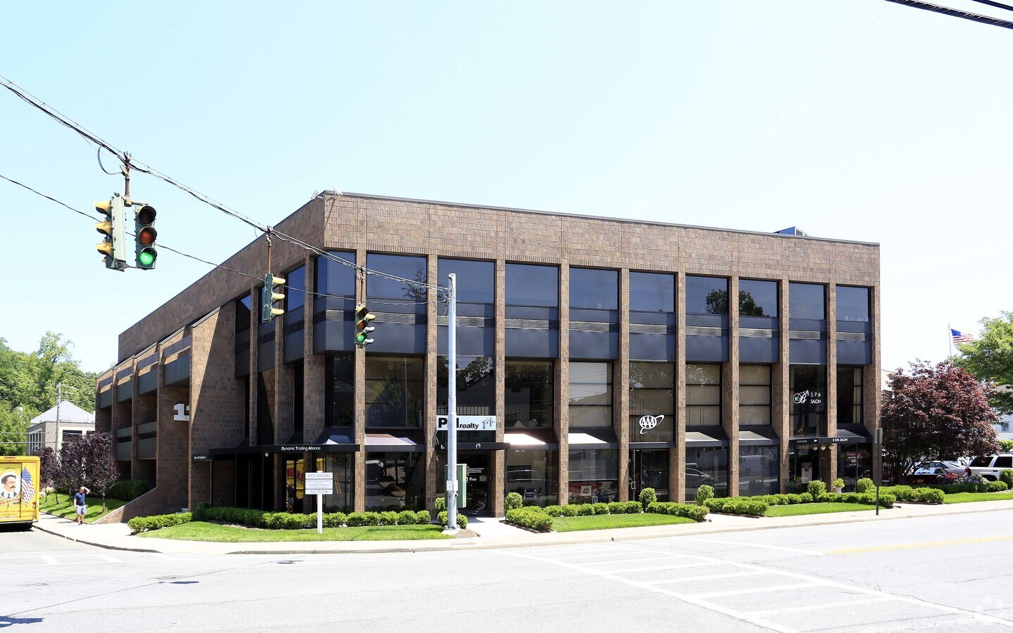 111 Brook St Scarsdale Ny 10583 Retail Office Space In Great Location Loopnet Com