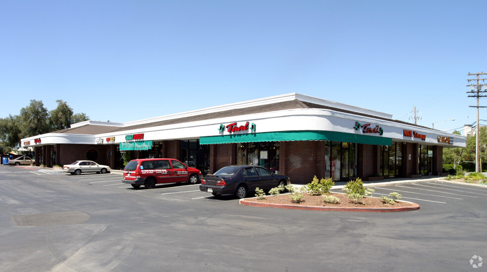 887-899 E El Camino Real, Sunnyvale, CA for lease - Building Photo - Image 2 of 7