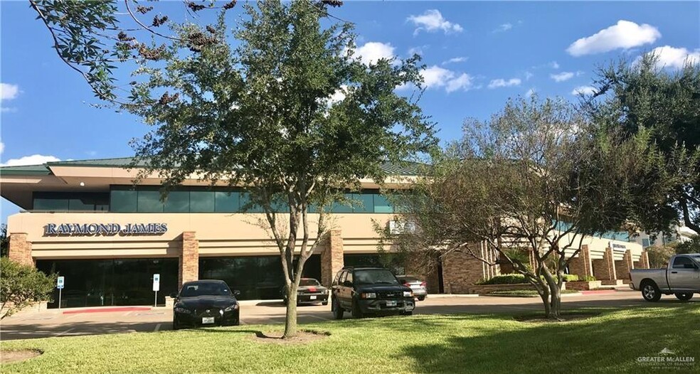 1400 N Mccoll Rd, McAllen, TX for lease - Building Photo - Image 1 of 27