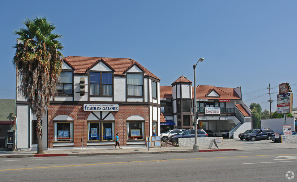 13313-13321 Ventura Blvd, Sherman Oaks, CA for lease - Building Photo - Image 3 of 16