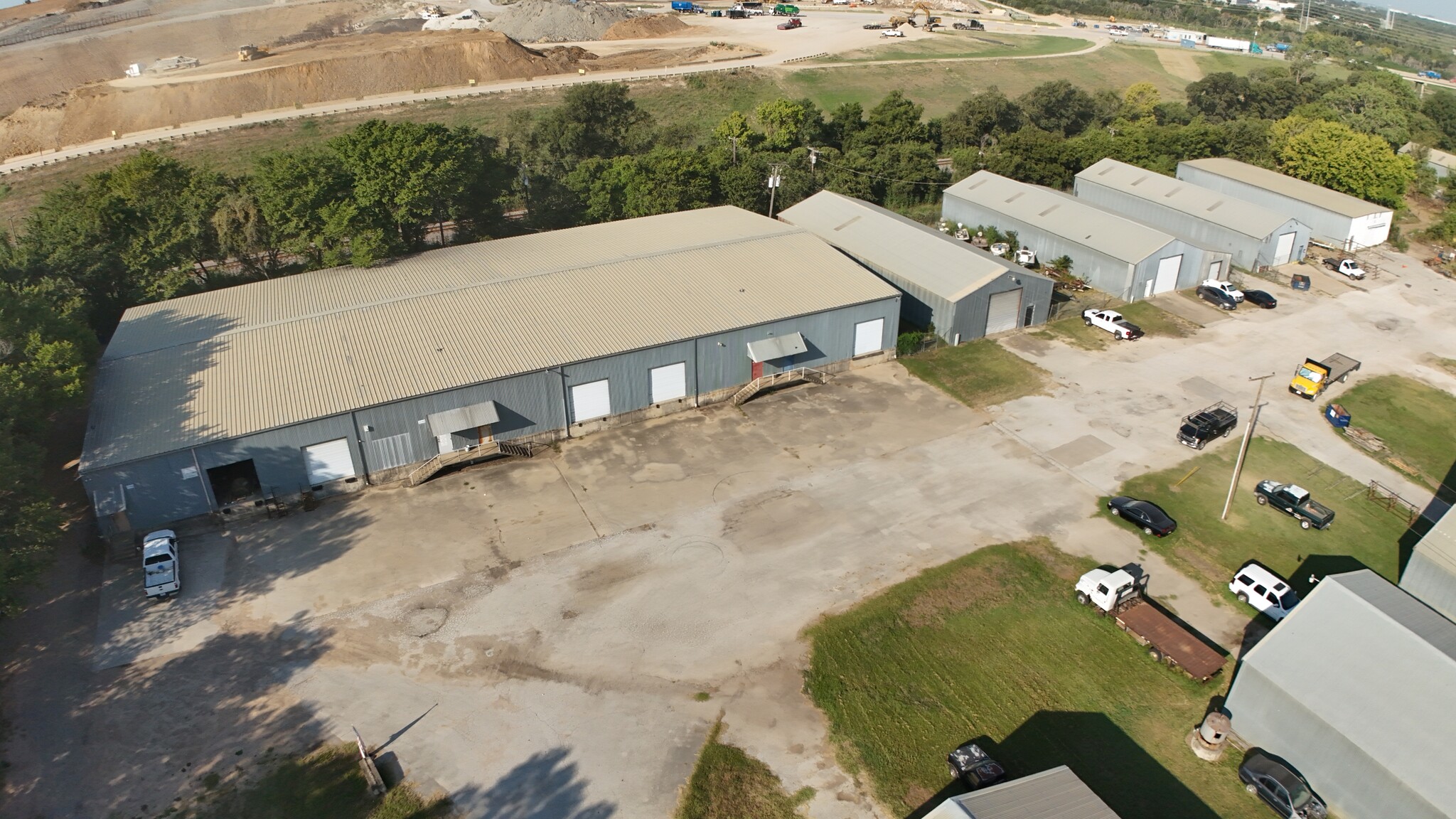 222 Valley Ln, Kennedale, TX for lease Building Photo- Image 1 of 1