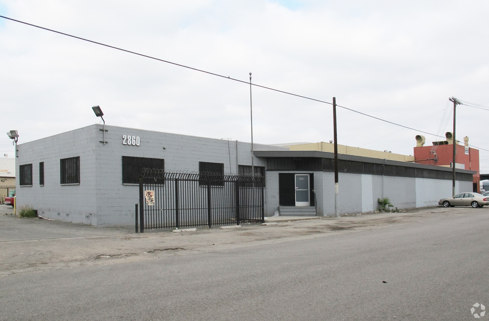 2860 E Pico Blvd, Los Angeles, CA for lease Primary Photo- Image 1 of 14