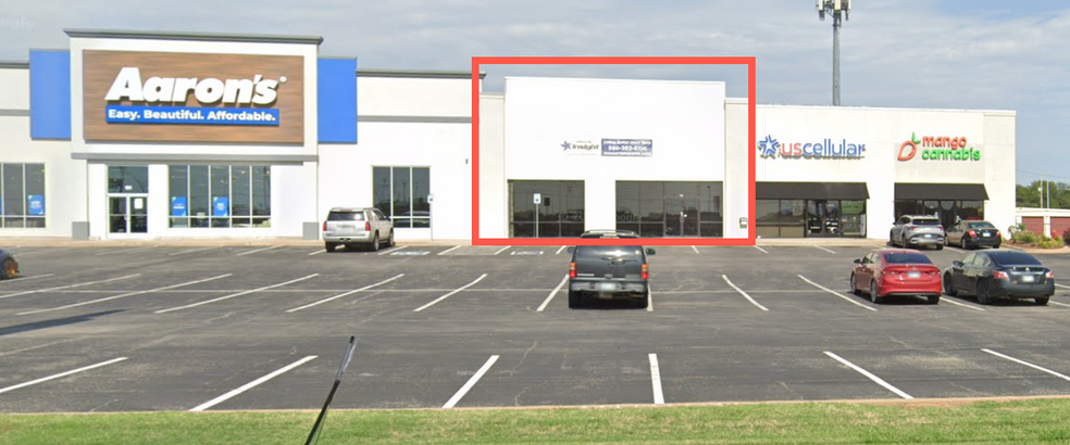 1201-1205 NW Sheridan Rd, Lawton, OK for lease - Building Photo - Image 2 of 4