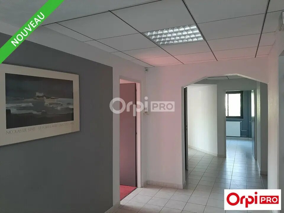 Office in Valence for sale Interior Photo- Image 1 of 7