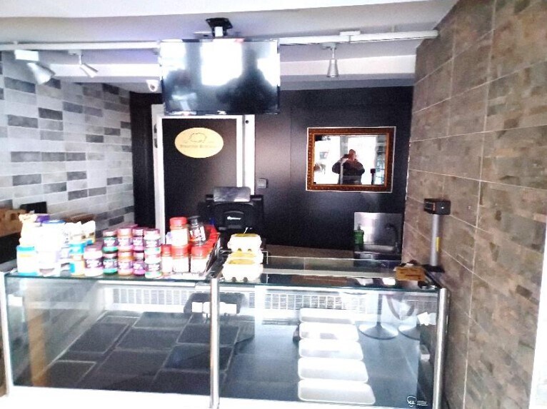 13-15 Market Sq, Leighton Buzzard for sale - Interior Photo - Image 1 of 1