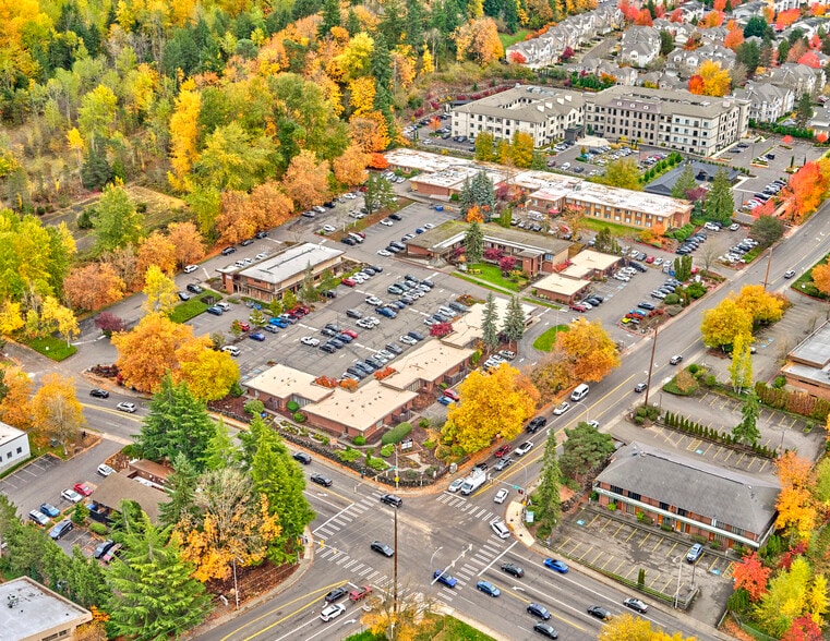 4300 Talbot Rd S, Renton, WA for lease - Building Photo - Image 2 of 28