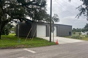 14618 6th St, Dade City FL - Warehouse