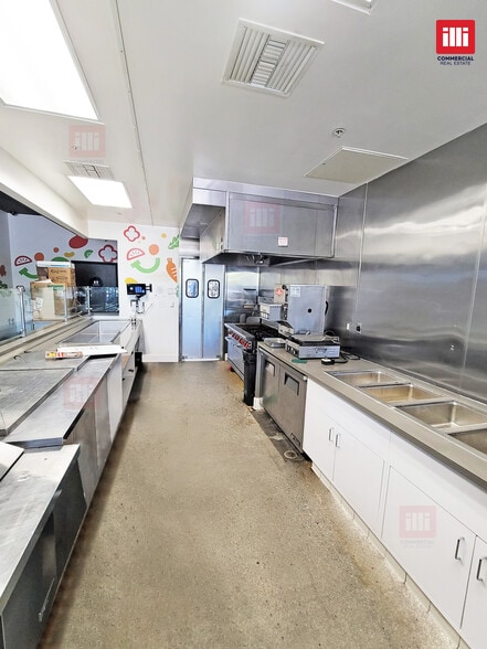2621-2795 Tapo Canyon Rd, Simi Valley, CA for lease - Interior Photo - Image 3 of 6