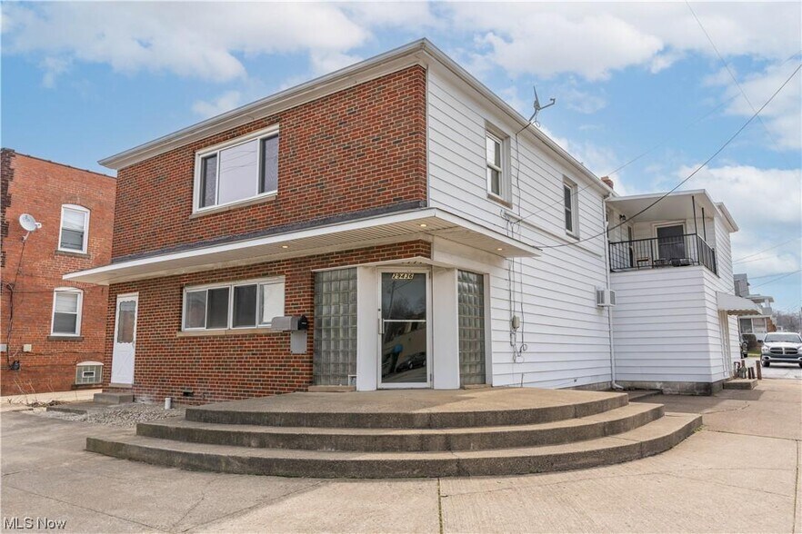 29436 Euclid Ave, Wickliffe, OH for lease - Building Photo - Image 1 of 8