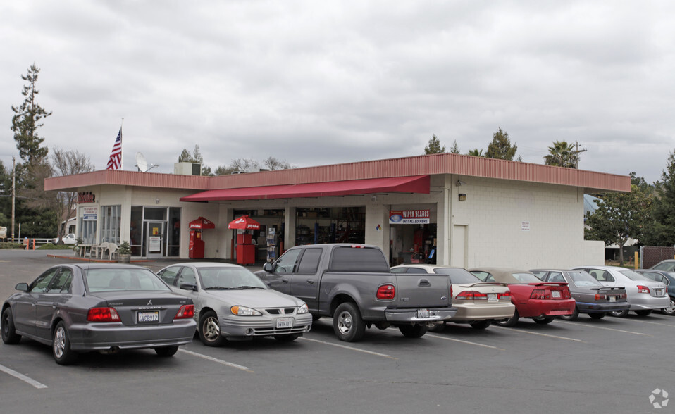 603 Lincoln Ave, Napa, CA for lease - Primary Photo - Image 1 of 8