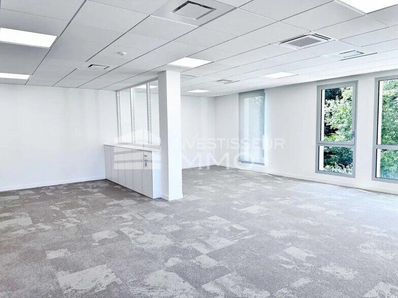Office in Serris for sale - Interior Photo - Image 3 of 33