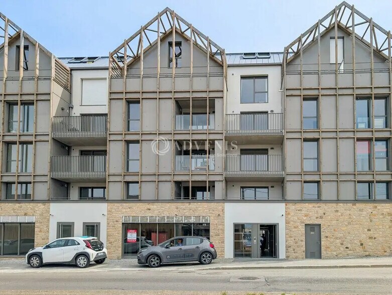 Retail in Saint-Malo for lease - Building Photo - Image 2 of 10