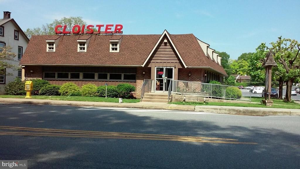 607 W Main St, Ephrata, PA for sale Primary Photo- Image 1 of 1