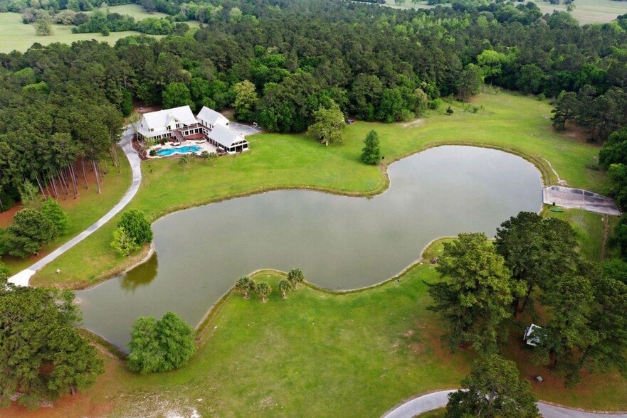 43 Pool Rd, Richards, TX for sale - Building Photo - Image 3 of 36