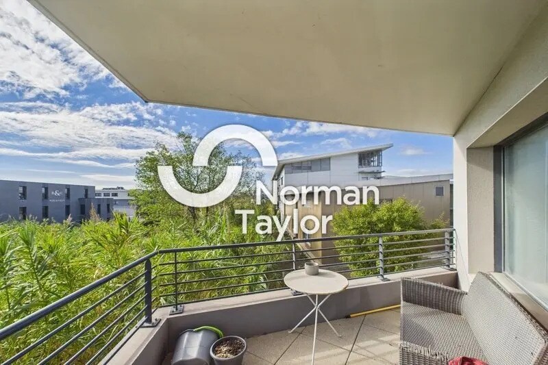 Office in Montpellier for sale - Interior Photo - Image 1 of 11