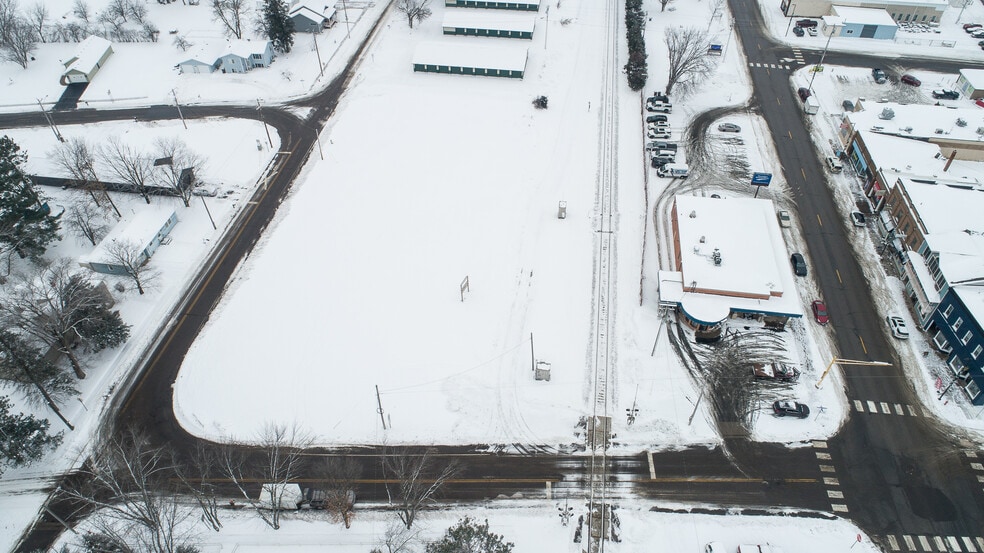 1xx Central Dr, Braham, MN for sale - Building Photo - Image 2 of 12