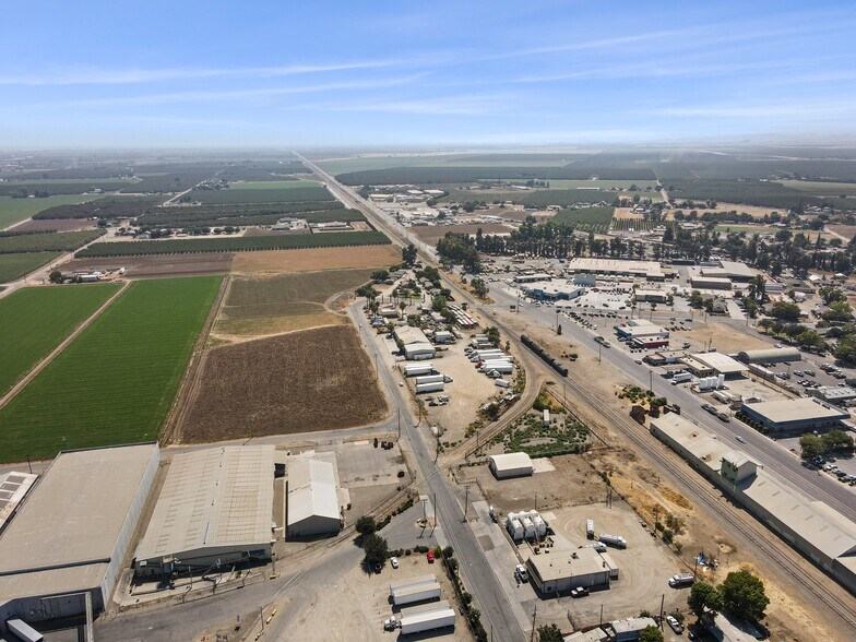 501 N 1st St, Patterson, CA for sale - Aerial - Image 2 of 9