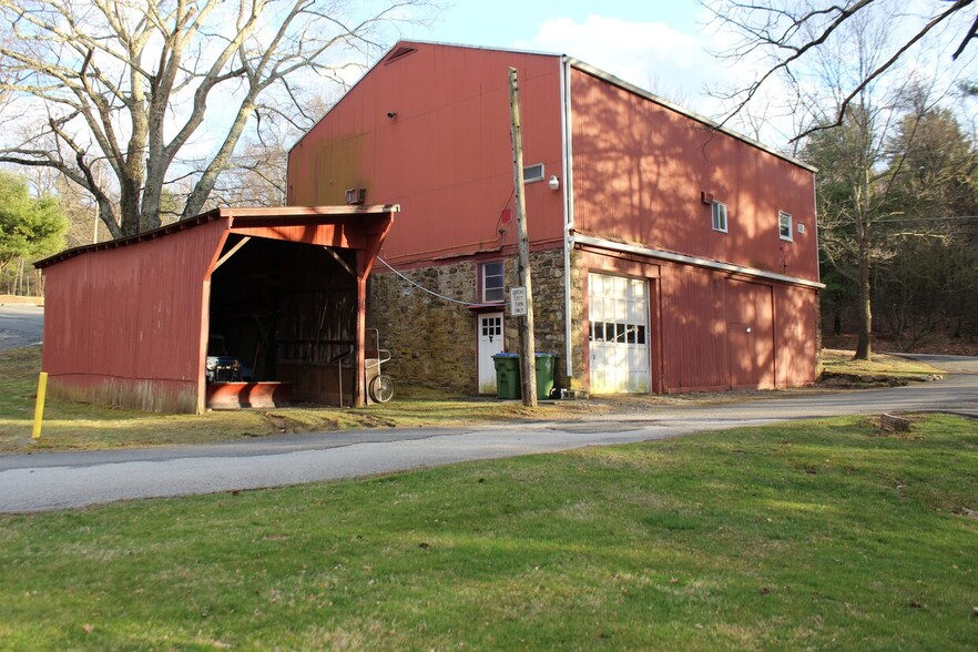 224 E Mill Rd, Long Valley, NJ for sale - Primary Photo - Image 1 of 1