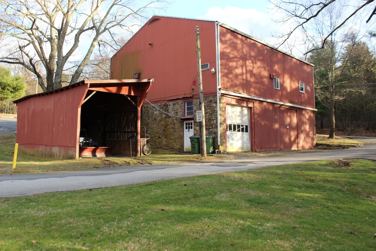 224 E Mill Rd, Long Valley, NJ for sale Primary Photo- Image 1 of 1