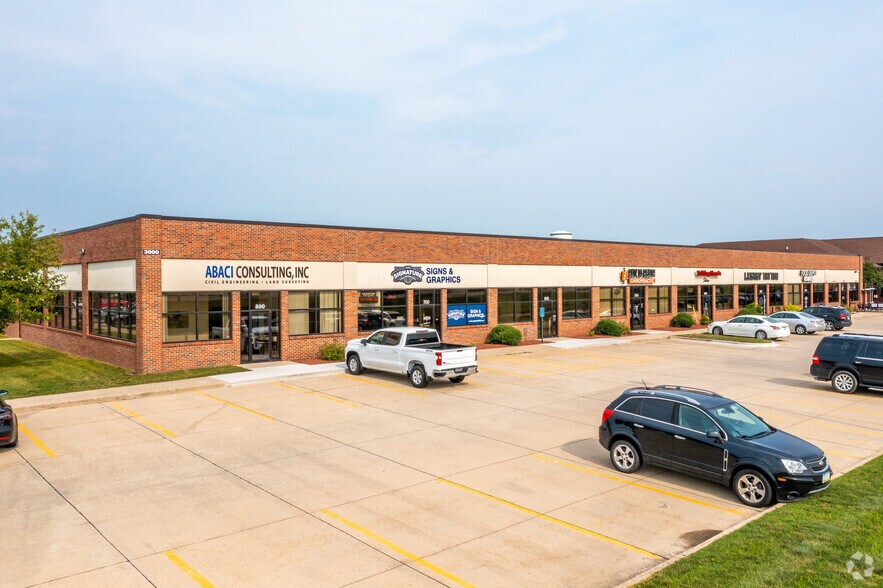 3000 SE Grimes Blvd, Grimes, IA 50111