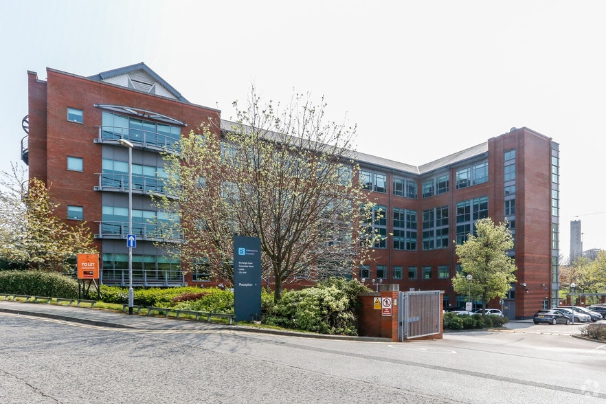 Duncombe St, Leeds for sale - Primary Photo - Image 1 of 1