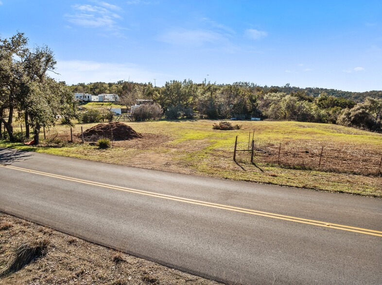 000 Ranch 12 rd, Wimberley, TX for sale - Building Photo - Image 2 of 8