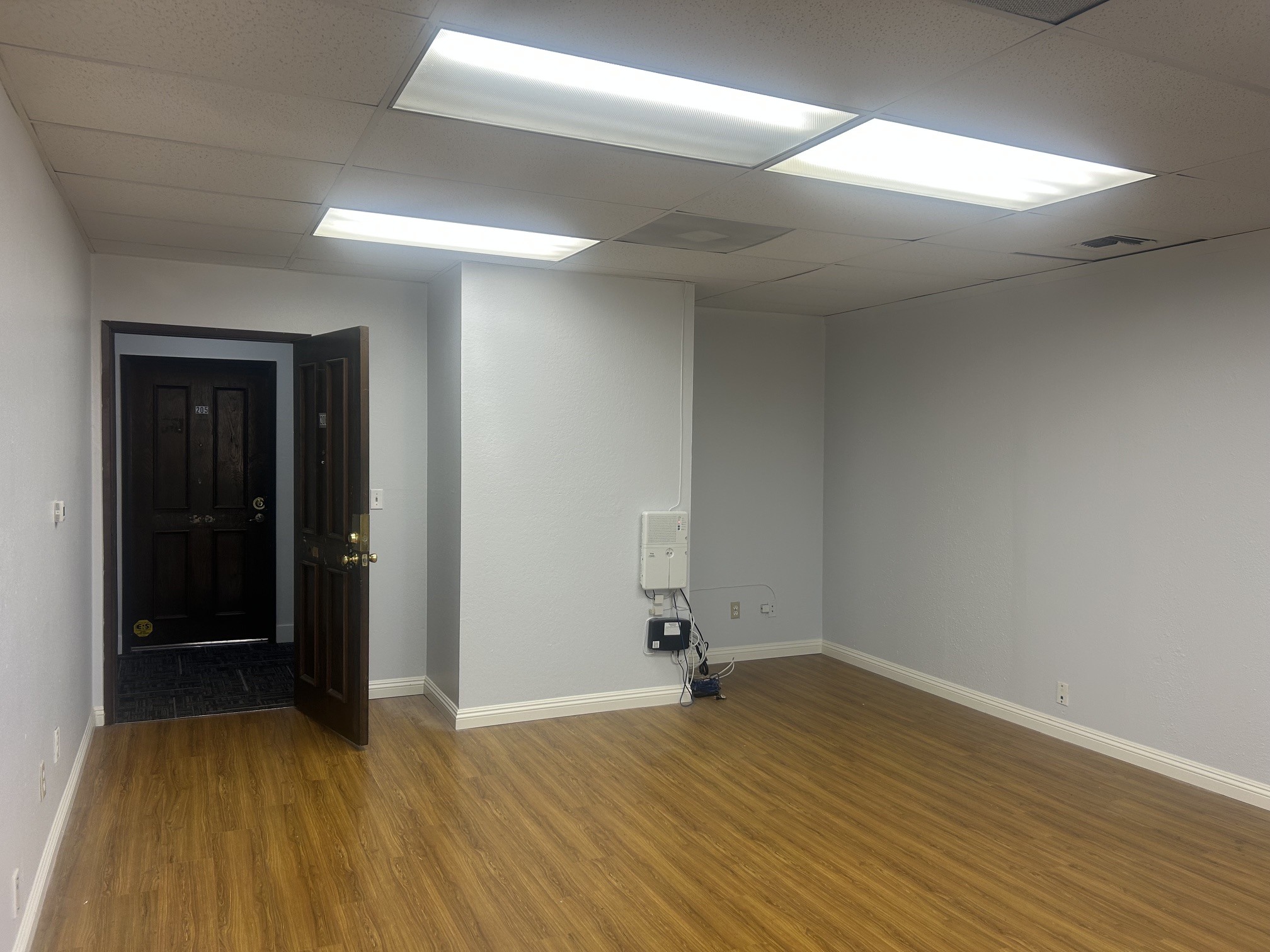 12140 Artesia Blvd, Artesia, CA for lease Interior Photo- Image 1 of 2
