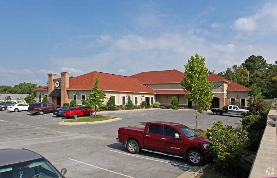 216-222 E Township St, Fayetteville, AR for sale - Primary Photo - Image 1 of 21