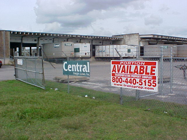 1502 S Laurent St, Victoria, TX for sale Primary Photo- Image 1 of 1