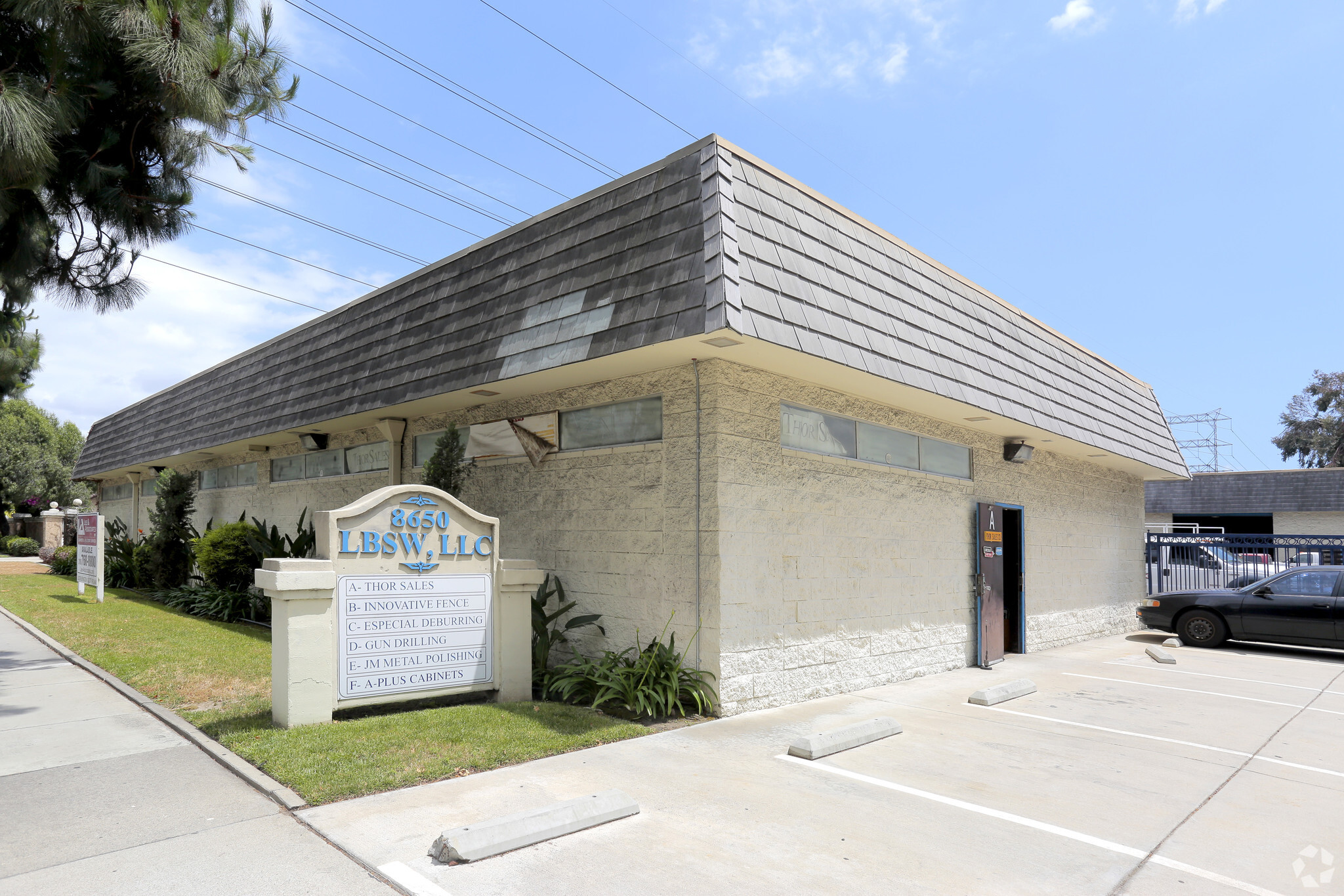 8650 Somerset Blvd, Paramount, CA for lease Primary Photo- Image 1 of 5