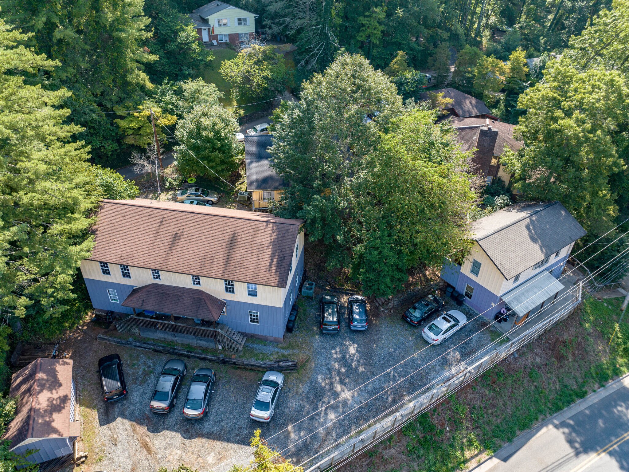 44 & 54 Legacy Ln, Cullowhee, NC 28723 Tree House Apartments