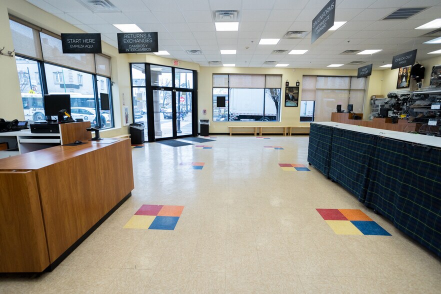 198 Ferry St, Newark, NJ for lease - Building Photo - Image 2 of 16