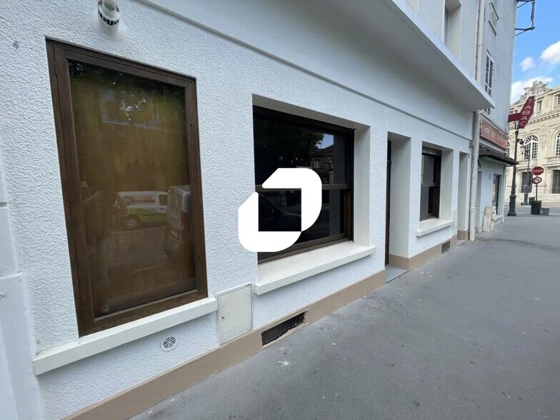 29 Rue Jean Moët, Épernay for lease - Building Photo - Image 2 of 7