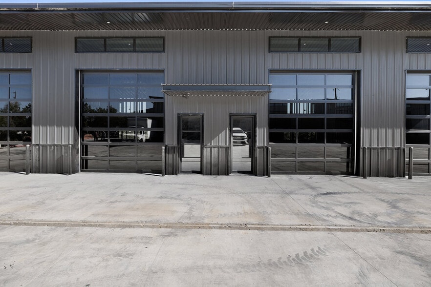 451 Farrell Rd, Dripping Springs, TX for sale - Building Photo - Image 3 of 21