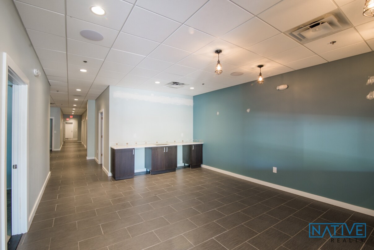 22282292 Wilton Dr, Wilton Manors, FL 33305 Retail for Lease