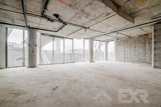 329 Broadway, Brooklyn, NY for lease Interior Photo- Image 1 of 3