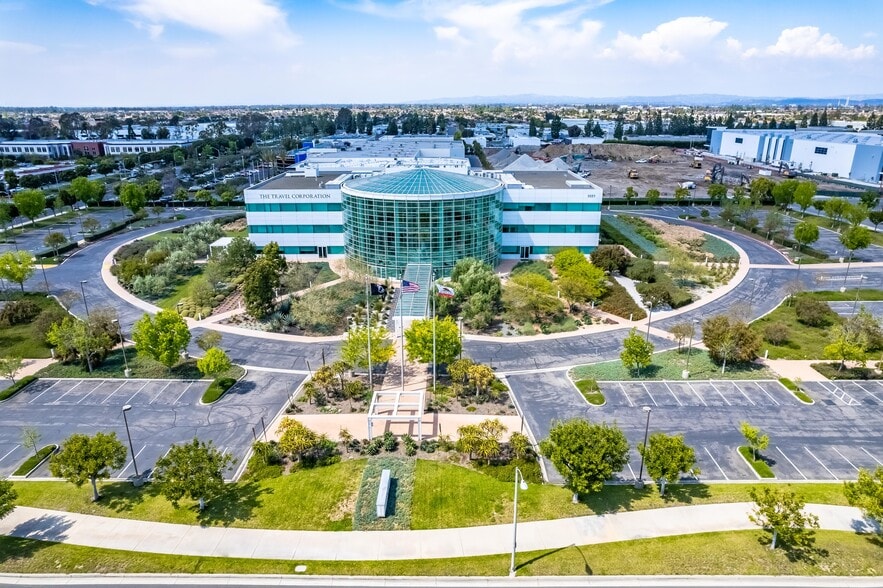 5551 Katella Ave, Cypress, CA for sale - Building Photo - Image 2 of 15