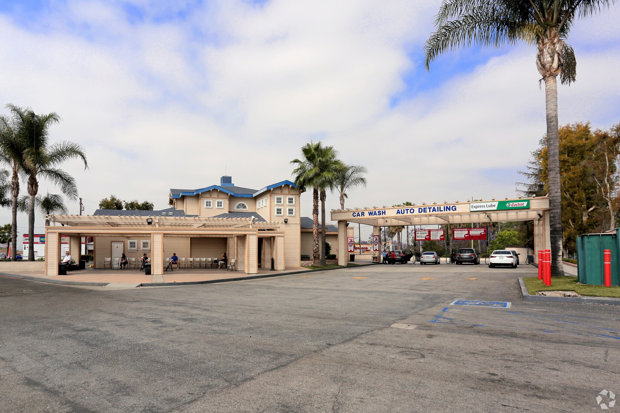 1170111891 Whittier Blvd, Whittier, CA 90601 Whittier Marketplace