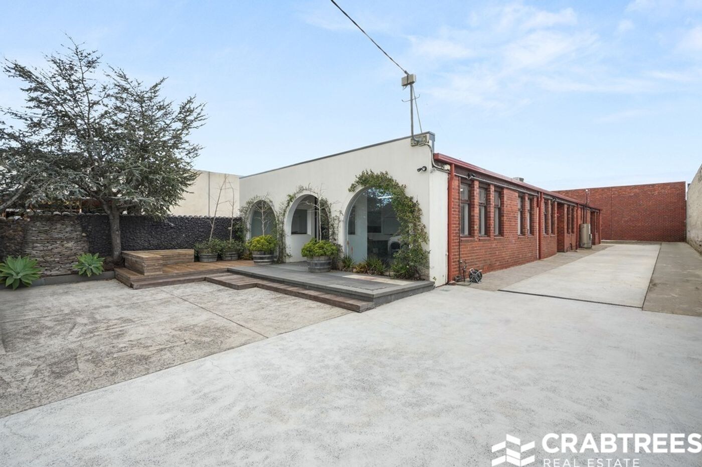 39 Governor Rd, Mordialloc for lease Primary Photo- Image 1 of 5