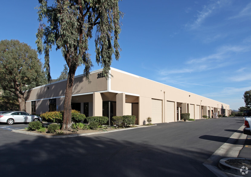 3529 Old Conejo Rd, Newbury Park, CA for lease - Building Photo - Image 1 of 5