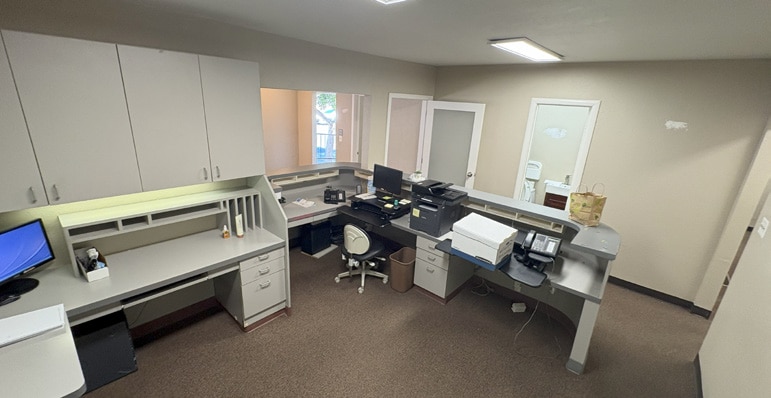 595 Estudillo Ave, San Leandro, CA for lease - Interior Photo - Image 3 of 6