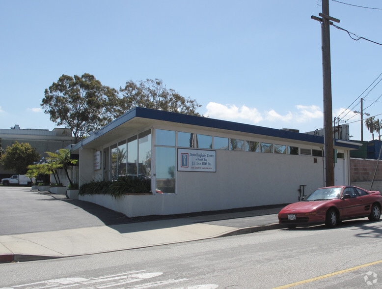 400-414 Torrance Blvd, Redondo Beach, CA for lease - Building Photo - Image 3 of 7
