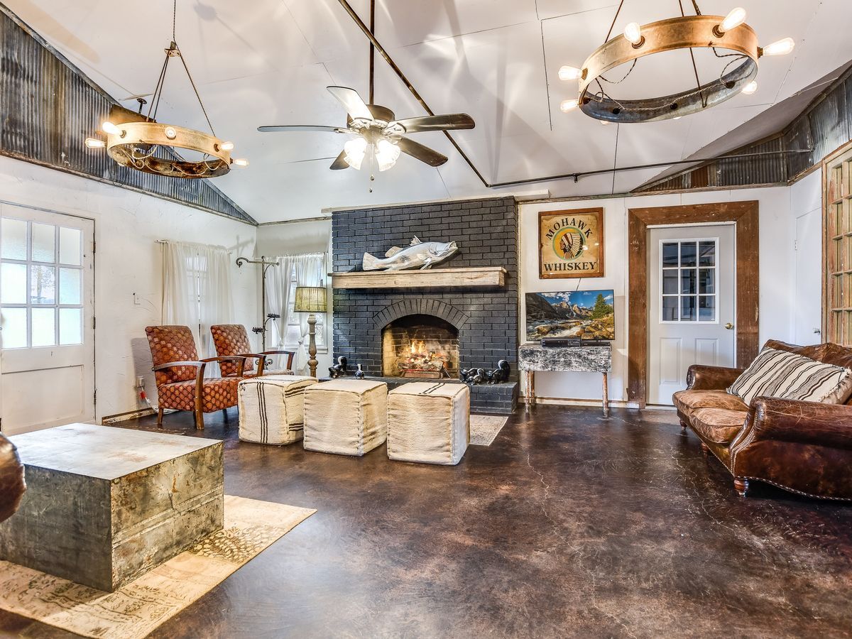 2249 S State Highway 237, Round Top, TX for sale Primary Photo- Image 1 of 1