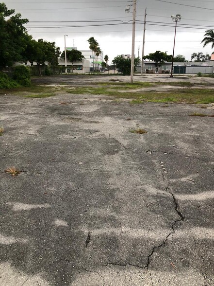 100 NW 7th Ave, Fort Lauderdale, FL for sale - Building Photo - Image 2 of 4