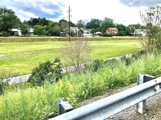 1640 Dewey Ave, Williamsport, PA for sale Primary Photo- Image 1 of 1