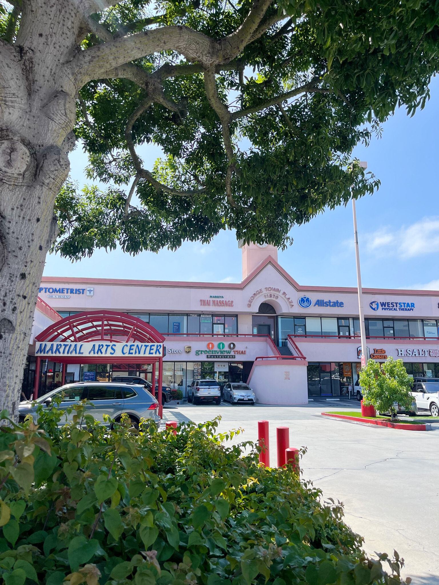 11870 Santa Monica Blvd, Santa Monica, CA for lease Building Photo- Image 1 of 14